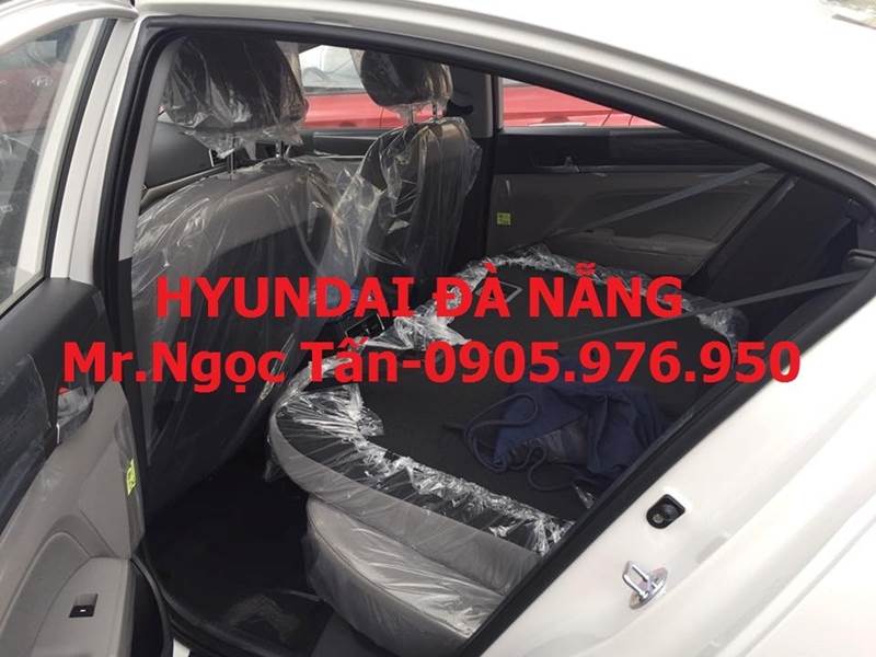 Cần bán xe Hyundai Elantra 1.6 MT 2017, màu trắng, nhập khẩu, giá cạnh tranh-6