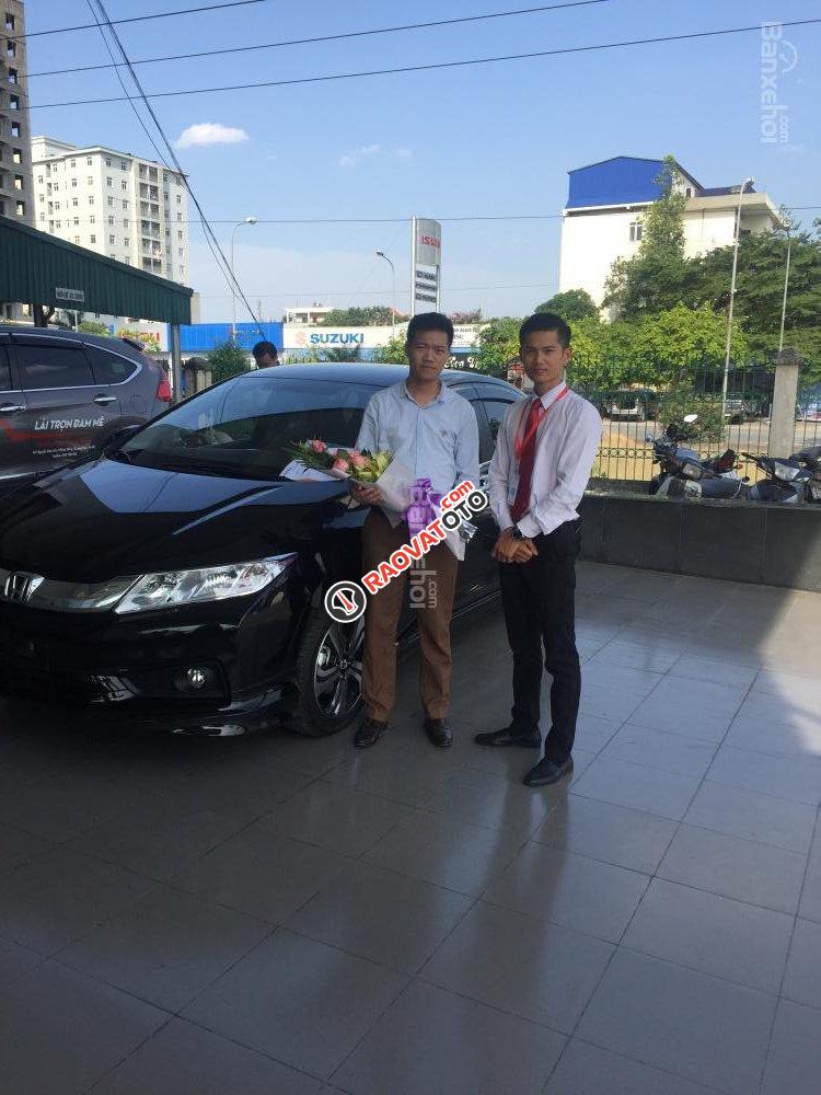 Cần bán Honda City đời 2017, màu đen, giá tốt-1