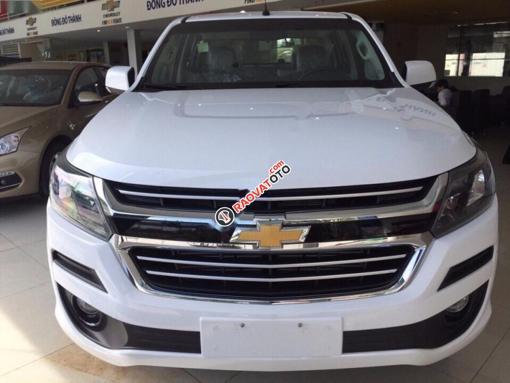 Cần bán xe Chevrolet Colorado LT 2.5L 4x4 MT sản xuất 2017, màu trắng, nhập khẩu, giá 649tr-6