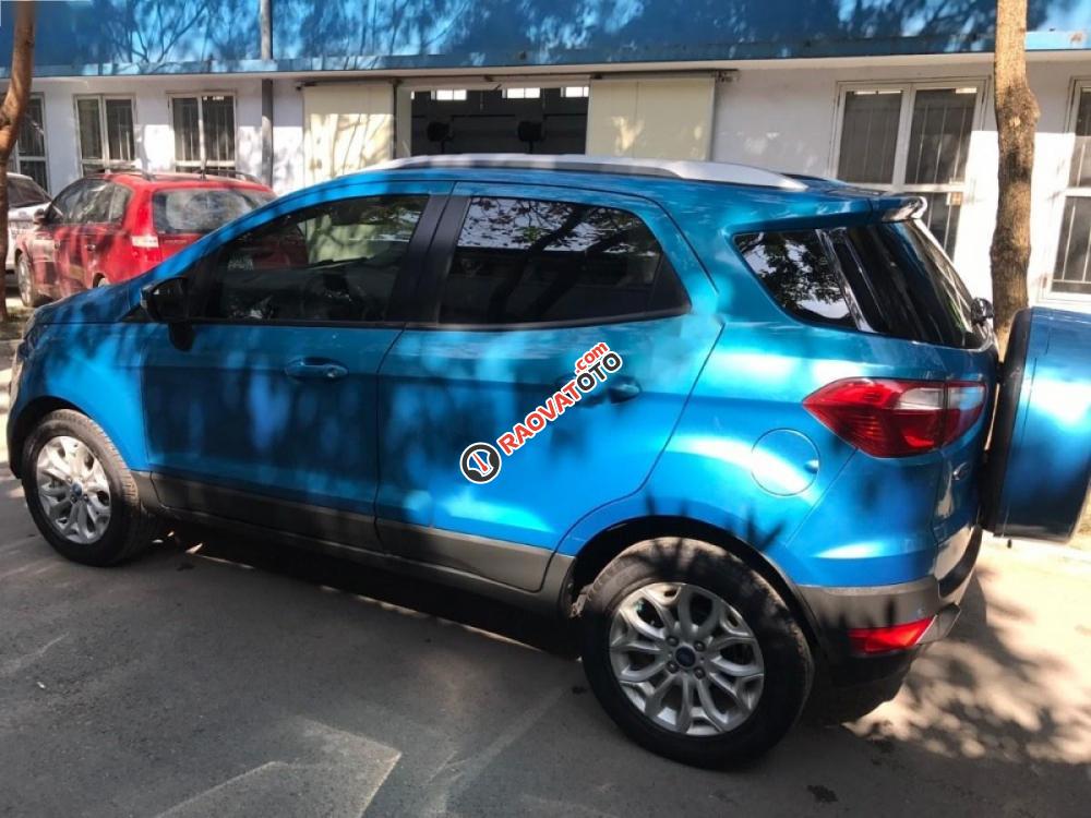 Cần bán gấp Ford EcoSport Titanium đời 2017, màu xanh lam chính chủ, 575 triệu-6