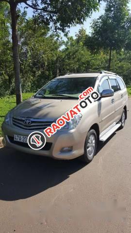 Bán Toyota Innova đời 2008, màu vàng cát-1