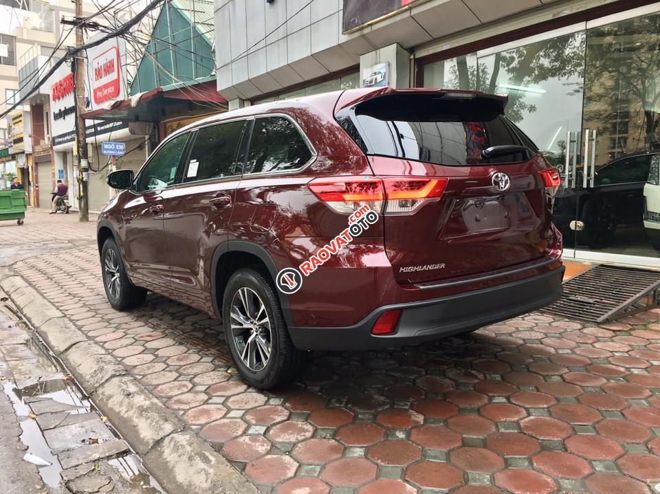 Bán xe Toyota Highlander LE đời 2017, màu đỏ đun, nhập khẩu Mỹ giá tốt nhất toàn quốc. LH: 0948.256.912-4