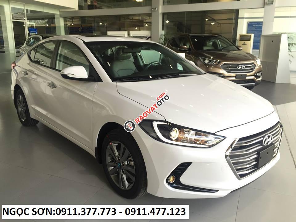 Bán Hyundai Elantra, góp 90% xe giá cực rẻ tại Đà Nẵng, hỗ trợ Grab, uber, LH Ngọc Sơn: 0911.377.773-6