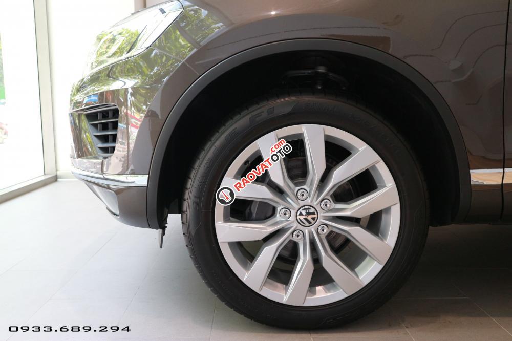 Volkswagen Touareg - SUV đậm chất Đức - Nhập khẩu nguyên chiếc, hotline 0933689294-4