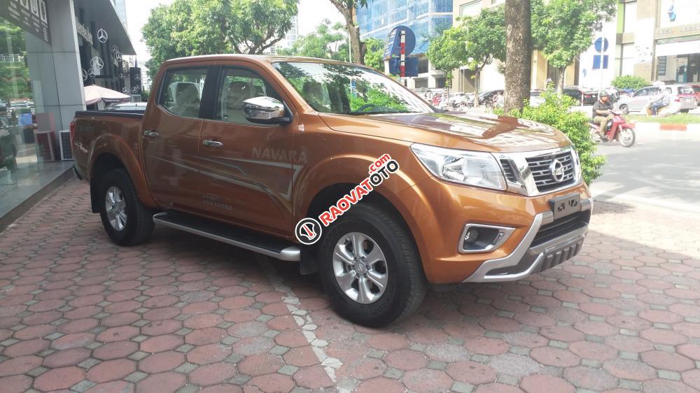 Cần bán xe Nissan Navara EL Premium R đời 2017, màu vàng, nhập khẩu-1