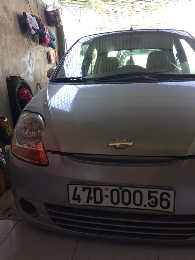 Cần bán xe Chevrolet Spark đời 2011, màu bạc, nhập khẩu  -3