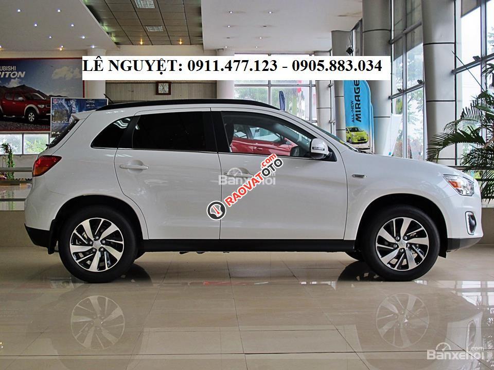 Bán Mitsubishi Outlander Đà Nẵng, bán xe 7 chỗ 2.0, CKD, hỗ trợ vay 90%, liên hệ: Lê Nguyệt: 0911.477.123-0