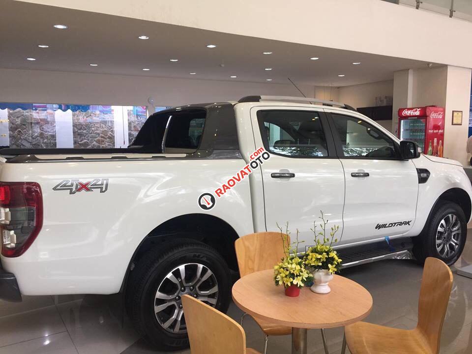 Bán Ford Ranger Wildtrak 3.2L, trả trước 150 tr có xe ngay, LH: 0938 055 993-0