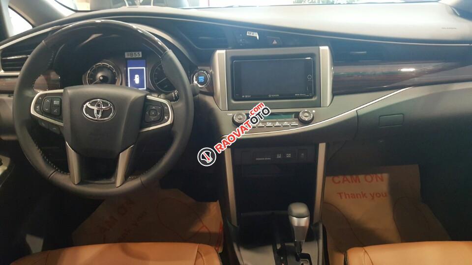 Bán xe Toyota Innova 2.0 V 2018, đủ màu giao ngay, dòng xe cao cấp giảm giá cực sốc-4