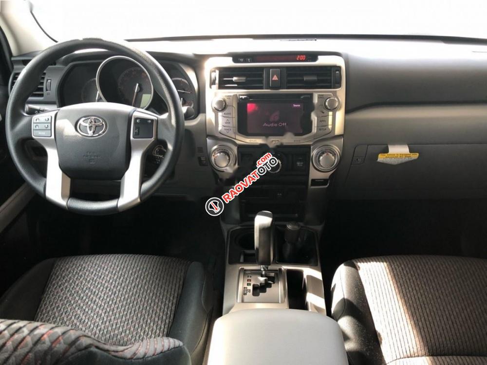 Cần bán Toyota 4 Runner SR5 sản xuất 2012, màu trắng, xe nhập-8