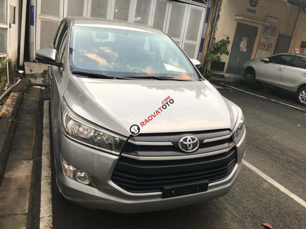 Bán xe Toyota Innova, khuyến mãi lớn, hỗ trợ vay 90%, giao xe tận nhà-4