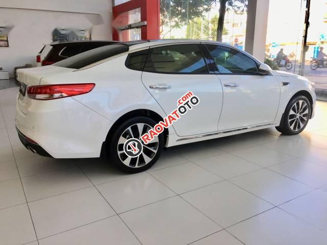 Bán xe Kia Optima 2016, màu trắng -2