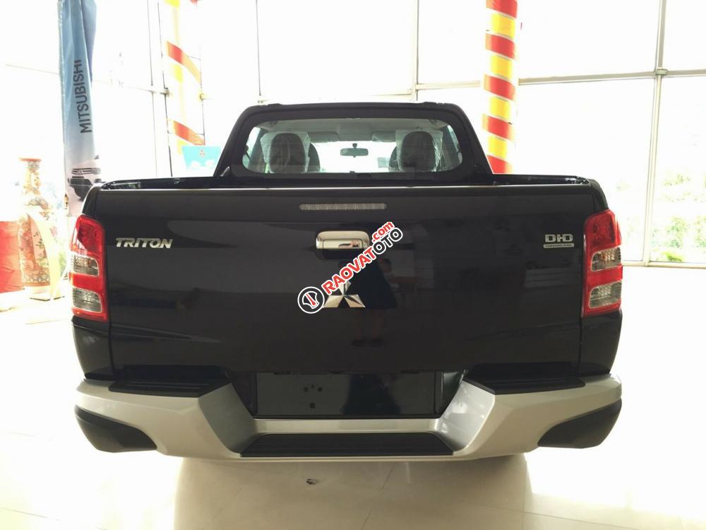 Cần bán Mitsubishi Triton đời 2017, nhập khẩu chính hãng, giá tốt-1