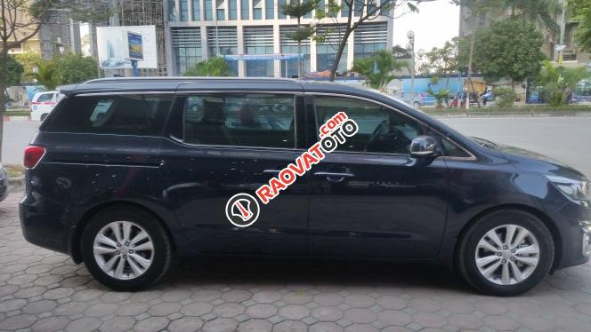 Bán xe Kia Sedona 3.3 GATH đời 2015, màu xám (ghi), nhập khẩu nguyên chiếc, giá chỉ 980 triệu-2