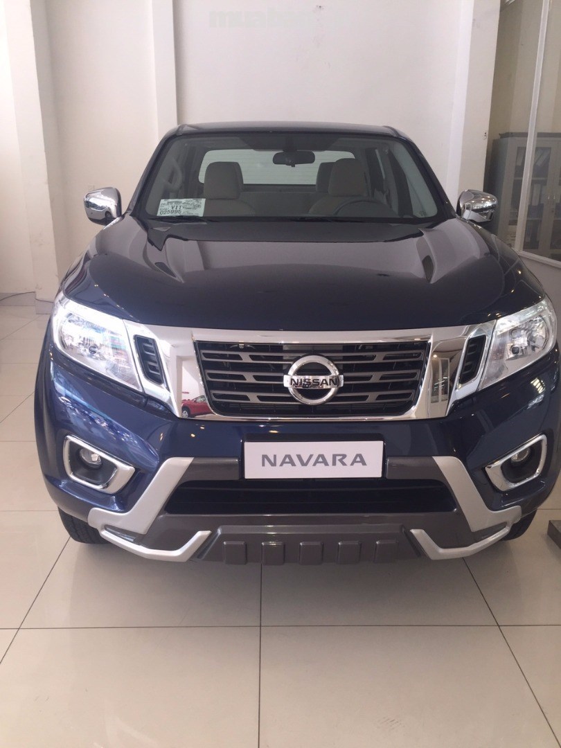 Bán xe Nissan Navara đời 2017, màu xanh lam, nhập khẩu-0