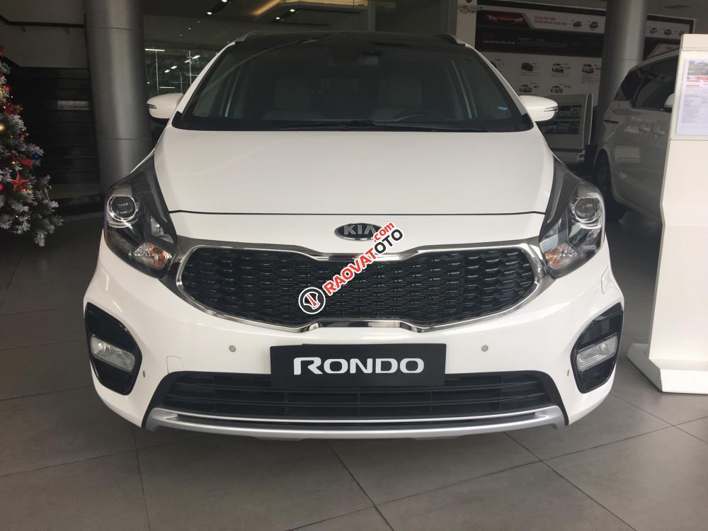 Bán Kia Rondo 2017 đưa trước 150tr, có xe giao ngay-1