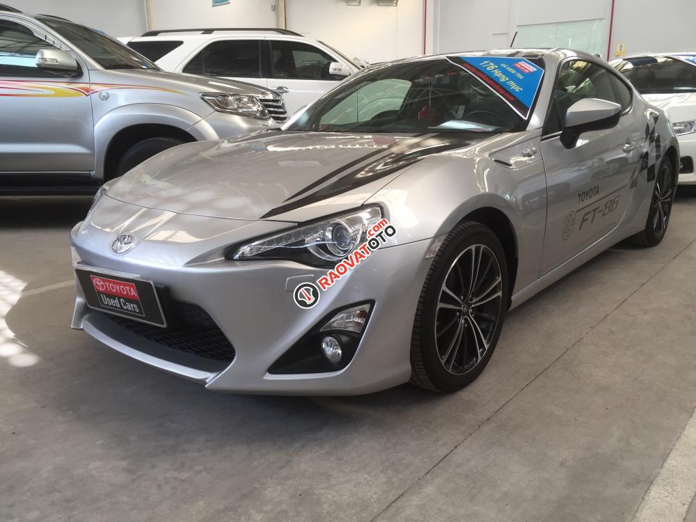 Cần bán xe Toyota FT 86 năm 2012, màu bạc-1