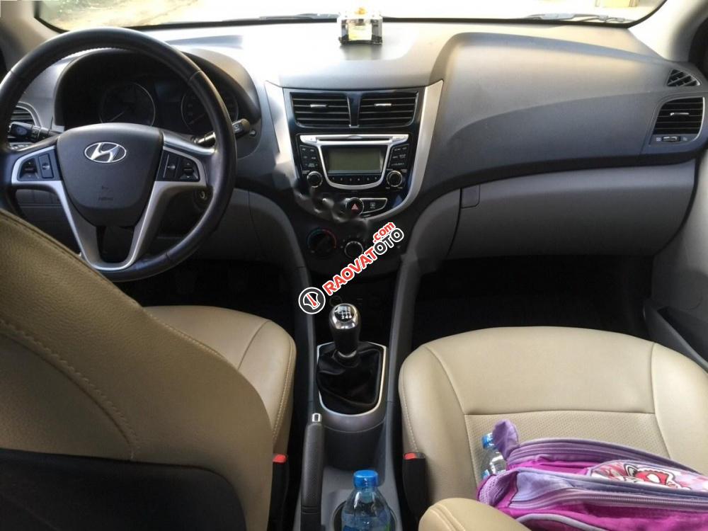 Cần bán Hyundai Accent Blue năm 2014, màu nâu, nhập khẩu nguyên chiếc số sàn-5