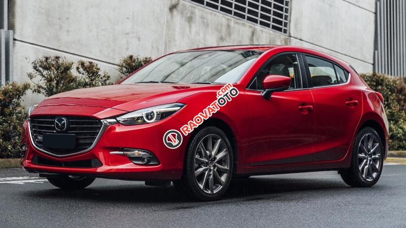 Cần bán xe Mazda 3 đời 2017, màu đỏ, giá tốt-11