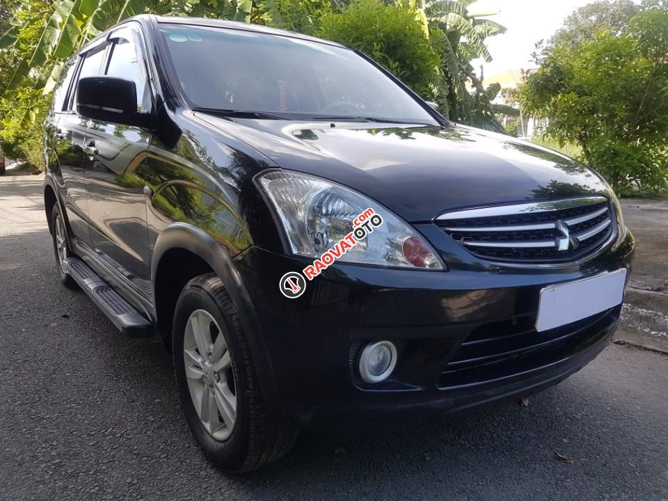 Cần bán Mitsubishi Zinger đời 2010, màu đen. Xe nhà sử dụng đi kỹ. Liên hệ 0942892465 anh Hà-1