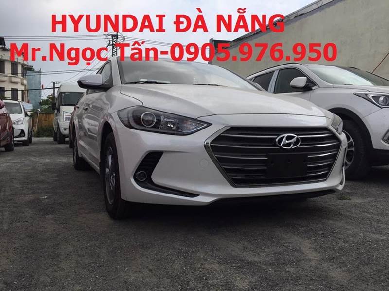 Cần bán xe Hyundai Elantra 1.6 MT 2017, màu trắng, nhập khẩu, giá cạnh tranh-1