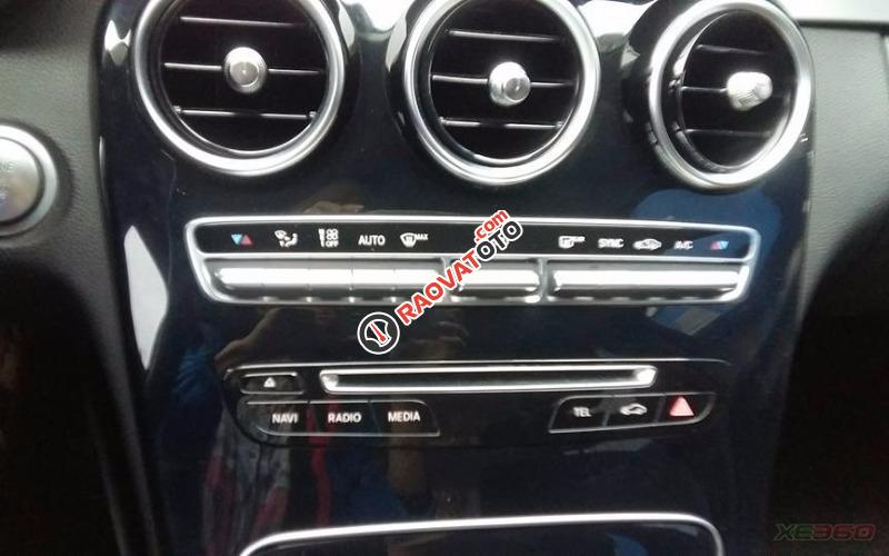 Bán xe Mercedes C200 đời 2015, màu đen, mới đi được 4 vạn, chỉ trả 350 triệu rinh xe về ngay và luôn-7