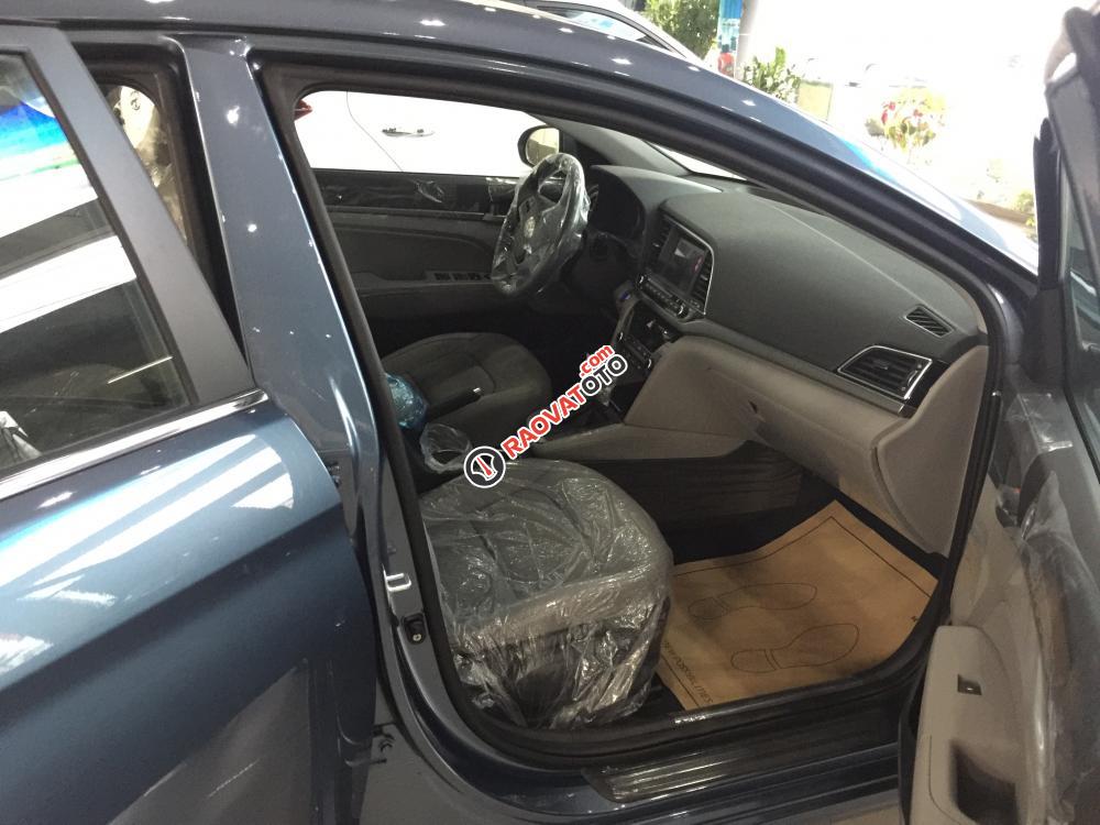 Hyundai Tây Hồ - Bán Hyundai Elantra 2.0 AT 2018 - Có đủ màu cho khách hàng lựa chọn-5
