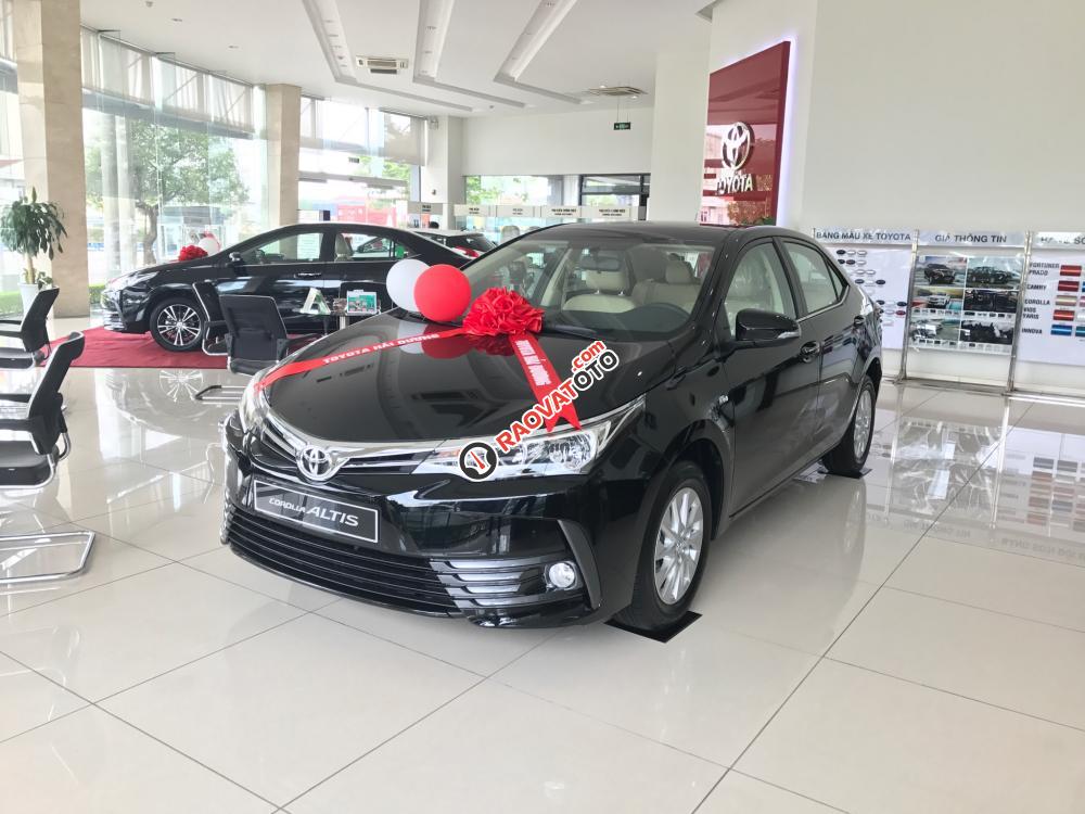 Bán Toyota Corolla Altis 1.8E(CVT) model 2018, cam kết giá rẻ nhất, xe giao ngay, liên hệ: 0948057222-0