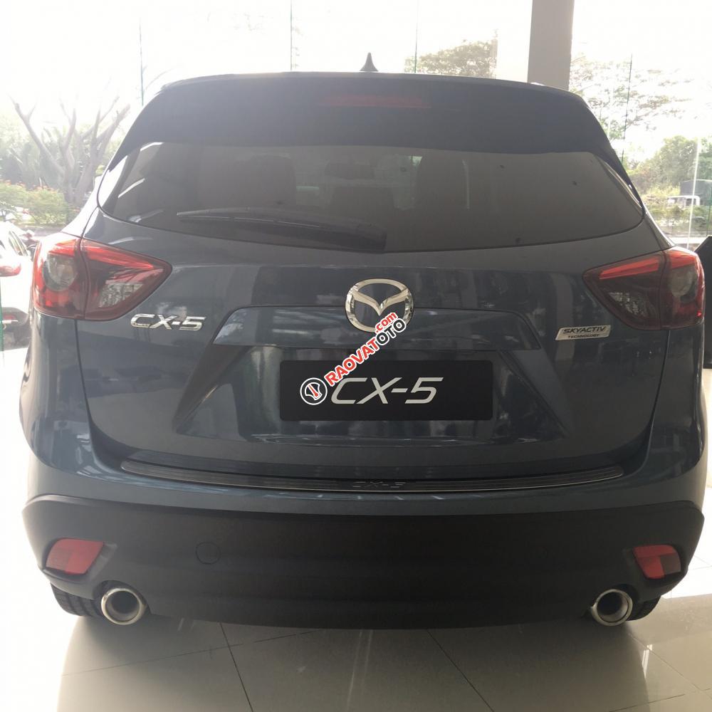 Mazda CX-5 2.5 2WD, mới 100%, tặng 1 năm BHVC và BHDS-2