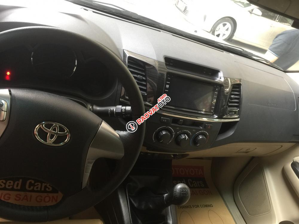 Cần bán Toyota Fortuner 2.5G MT đời 2016, màu bạc. Hỗ trợ vay 75%-3