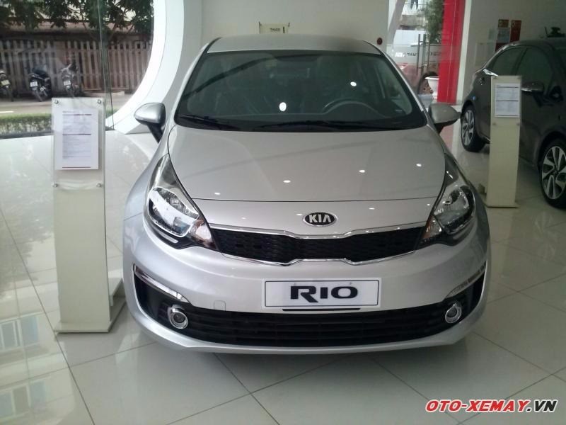 Bán xe Kia Rio đời 2017, màu trắng, nhập khẩu -7