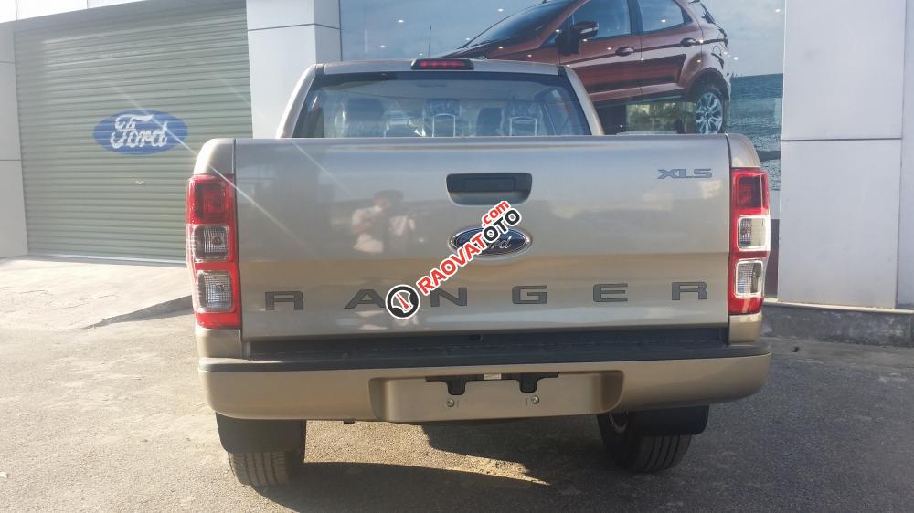 Bán Ford Ranger XLS đời 2017, đủ màu, ghế da cao cấp + nhiều khuyến mại khác, giá cả hợp lý-2