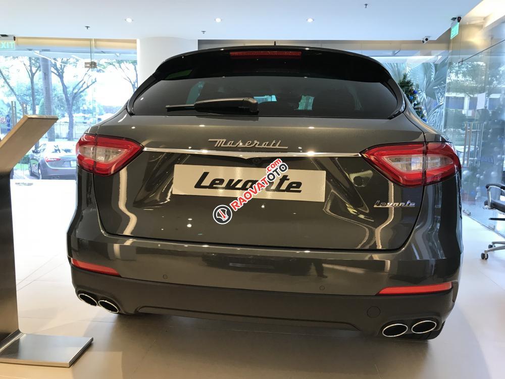 Bán xe Maserati Levante model mới, giá tốt nhất, khuyến mãi khủng khi mua xe Maserati Levante-4