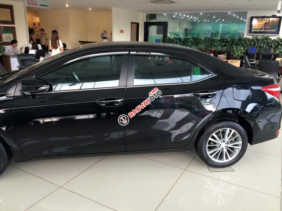 Toyota Mỹ Đình đang bán Sedan Toyota Corolla Altis 1.8 G AT đời 2017, màu đen, giá 700tr-2