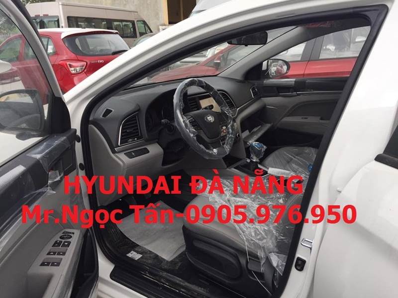 Cần bán xe Hyundai Elantra 1.6 MT 2017, màu trắng, nhập khẩu, giá cạnh tranh-13