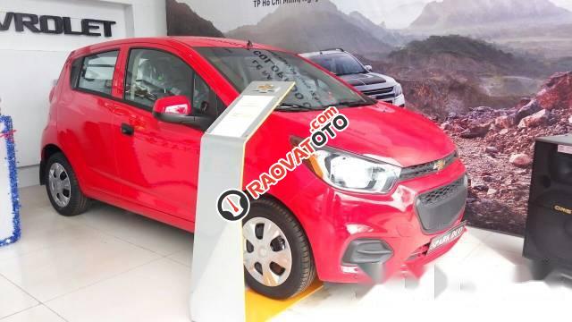 Bán xe Chevrolet Spark LS đời 2017, màu đỏ -1