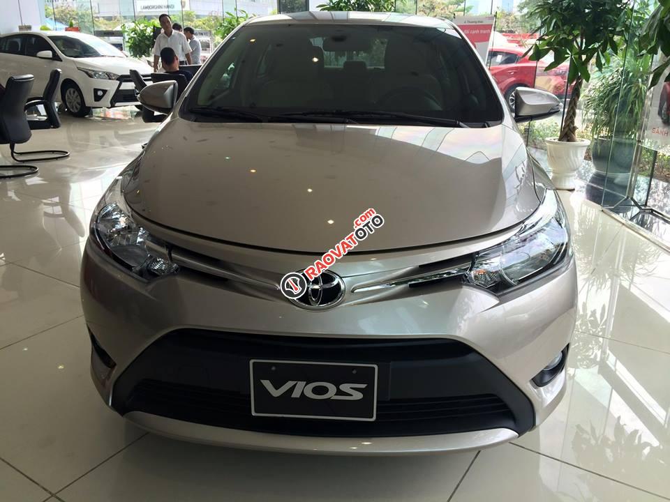 Cần bán xe Toyota Vios 1.5E MT đời 2018, tặng gói phụ kiện và bảo hiểm trị giá đến 30tr đồng-0