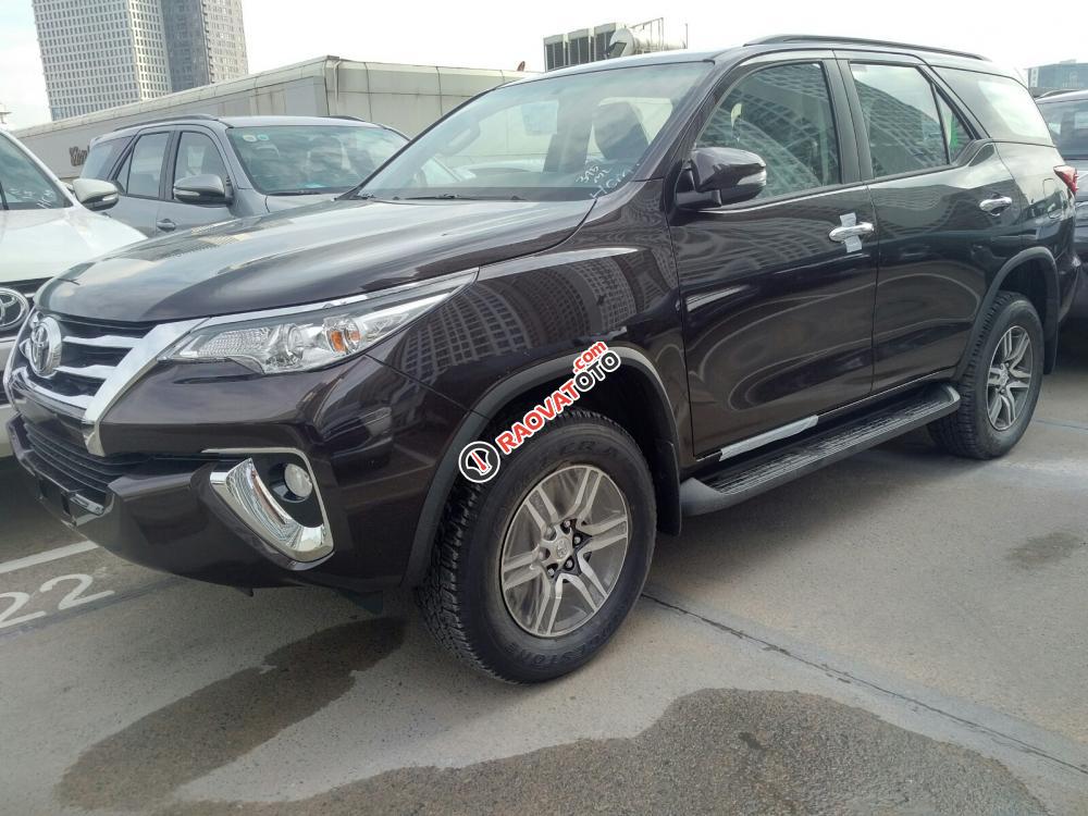 Bán xe Toyota Fortuner 2.4G máy dầu 2017 - 440 triệu lấy xe - có xe giao-2