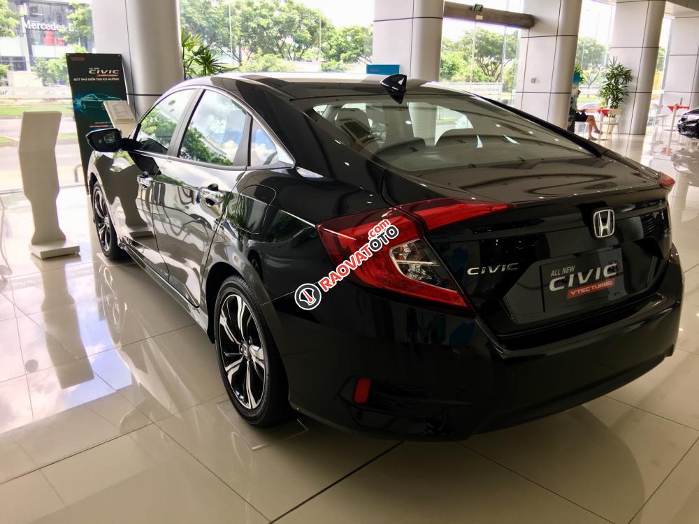 Bán Honda Civic 2018 mới (nhập Thái), đủ màu, giá tốt nhất SG, vay được 90% tại Honda Phước Thành. LH: 0902 890 998-1