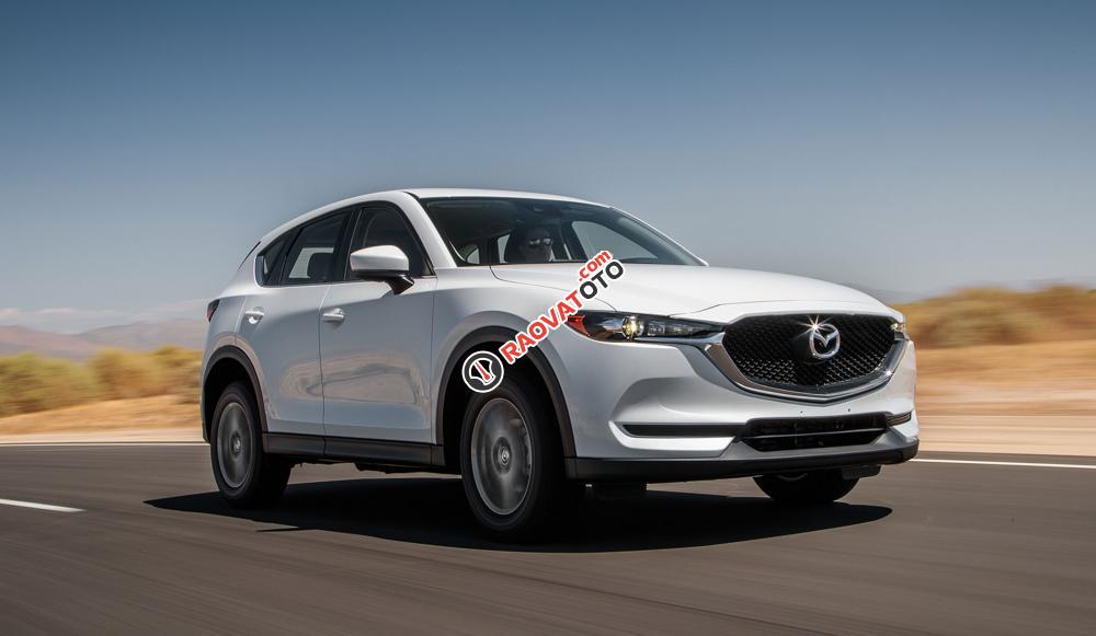 Cần bán xe Mazda CX 5 đời 2018, màu trắng, giá 899tr-0