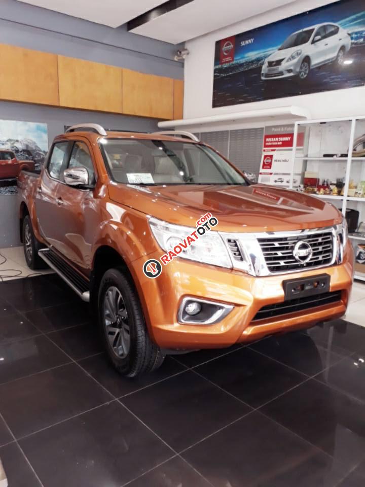 Bán Nissan Navara VL năm 2017, màu cam, nhập khẩu-4