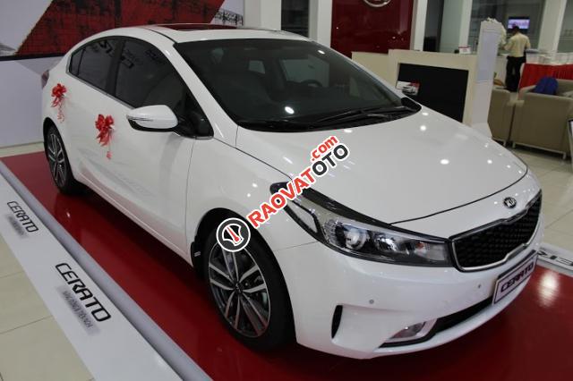 Kia Cerato 2018 siêu giảm giá, xe đủ màu, hỗ trợ trả góp lên đến 90% - LH: 0944.130.822-0