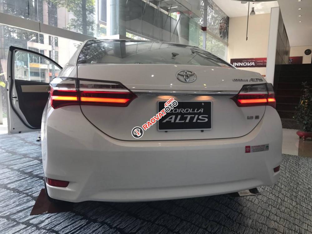 Bán Toyota Corolla Altis 1.8G CVT 2018, mẫu xe toàn cầu, có đủ màu, khuyến mãi lớn, giao xe ngay-3