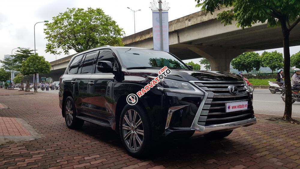 Cần bán xe Lexus LX 570 USA sản xuất 2016, màu đen, đăng ký 04/2016-0