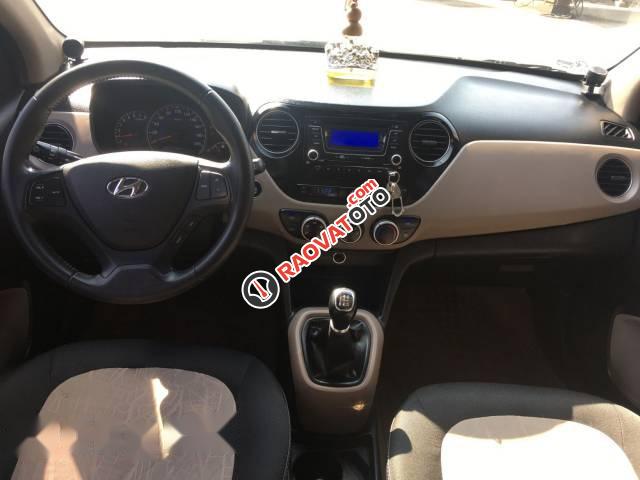 Bán ô tô Hyundai Grand i10 đời 2015, màu bạc-4