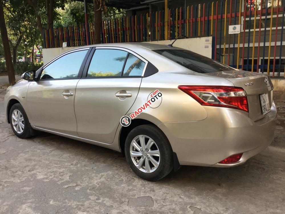 Cần bán Toyota Vios E đời 2014, màu vàng số sàn-5