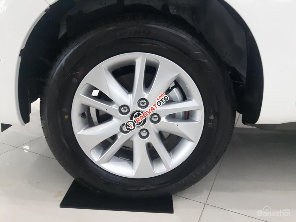 Bán Toyota Innova 2018 - cam kết giá rẻ nhất, tặng bảo hiểm, phụ kiện, liên hệ ngay 0989.307.395-7