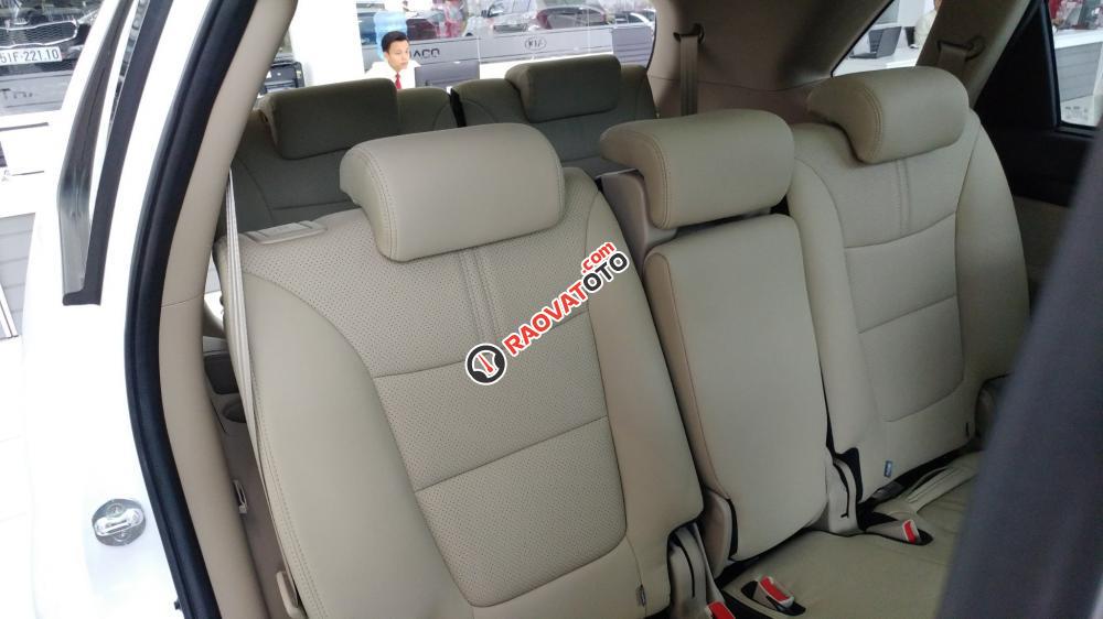 Kia Sorento 2017 mới 100%, sở hữu ngay chỉ với 150 triệu, lãi suất ưu đãi - khuyến mãi cực hấp dẫn, LH 0932 009 722-8