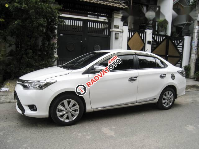 Chính chủ bán Toyota Vios G đời 2016, màu trắng-0