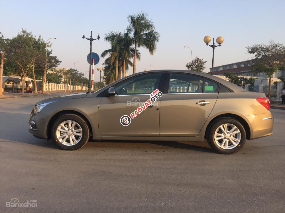 Chevrolet Cruze LT bán tại Quảng Ninh, trả góp chỉ cần 150 triệu có xe đi-2